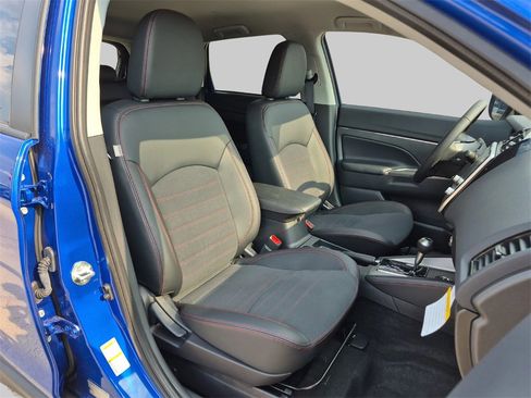 Used 2025 Mitsubishi Outlander Sport SE image 26