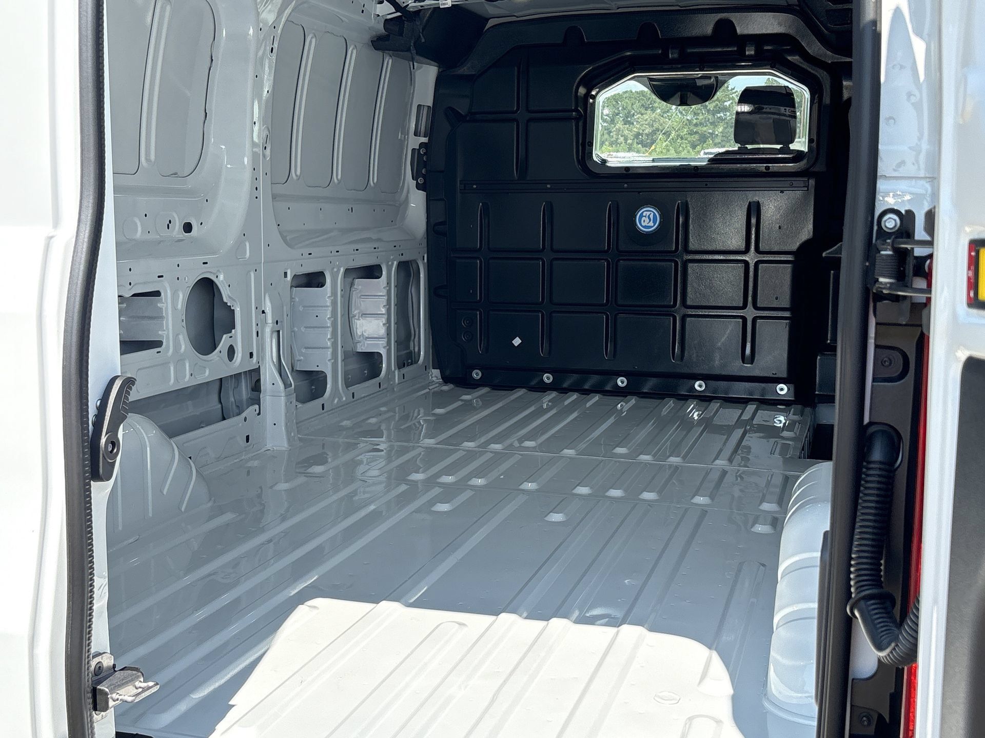 New 2026 Ford Transit 250 Low Roof RWD image 21