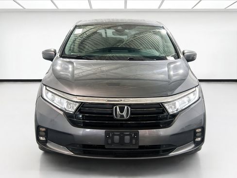Used 2023 Honda Odyssey EX-L image 2