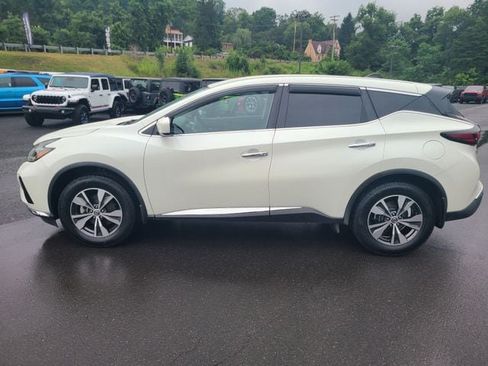 Used 2022 Nissan Murano S AWD/4WD image 2