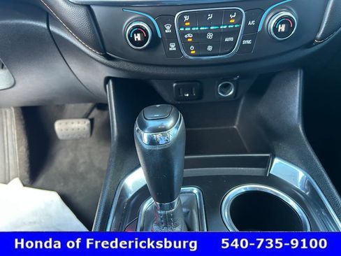 Used 2020 Chevrolet Traverse LS image 22