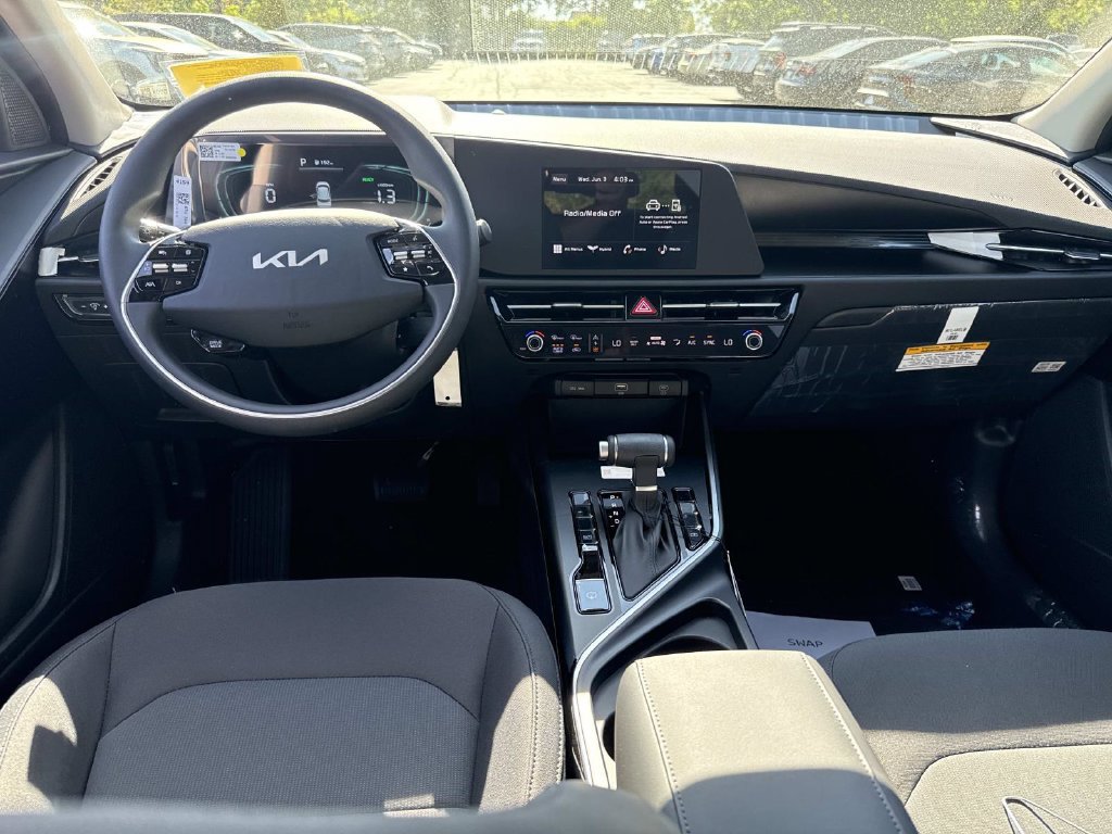 New 2026 Kia Niro LX FWD image 6