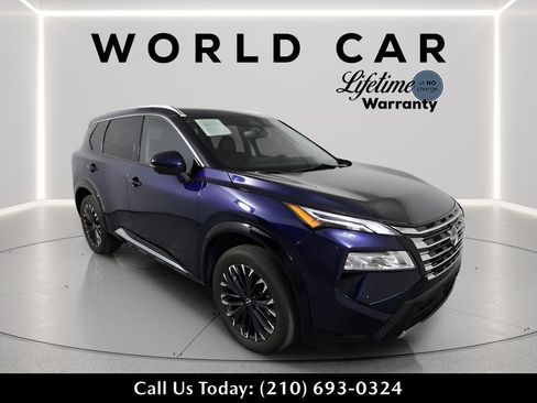 Used 2024 Nissan Rogue Platinum w/ Platinum Premium Package FWD image 1