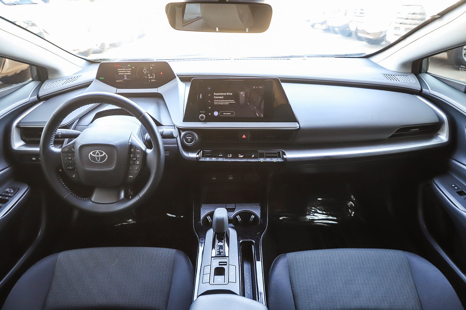 Certified 2024 Toyota Prius LE FWD image 12