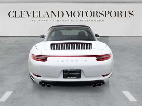 Used 2018 Porsche 911 Targa 4S AWD/4WD image 15