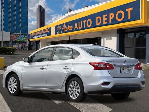 Used 2017 Nissan Sentra SV FWD image 3