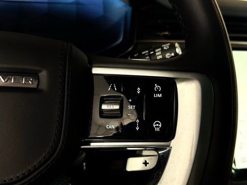 New 2025 Land Rover Range Rover SE image 20