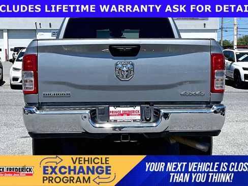 Used 2024 RAM 2500 Big Horn AWD/4WD image 4