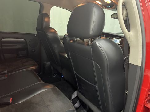 Used 2005 Dodge Ram 1500 Truck 2WD Quad Cab image 24