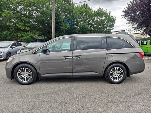 Used 2012 Honda Odyssey EX image 4