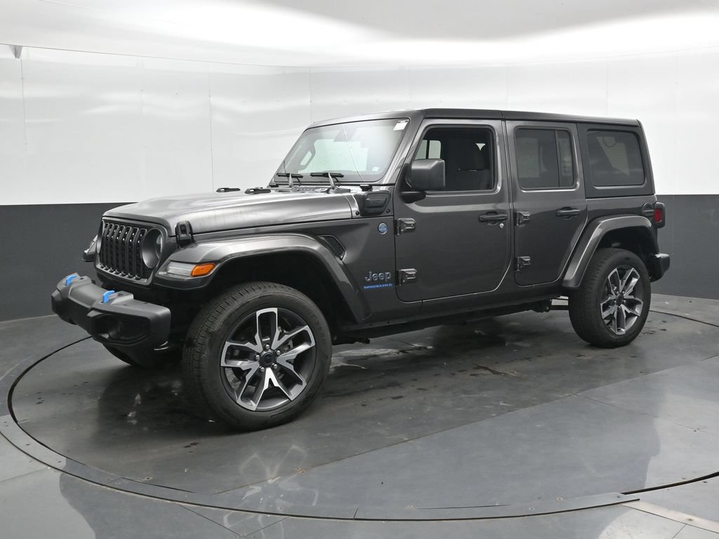 Used 2024 Jeep Wrangler Unlimited AWD/4WD image 7