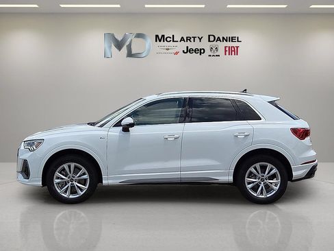 Used 2025 Audi Q3 2.0T Premium AWD/4WD image 3