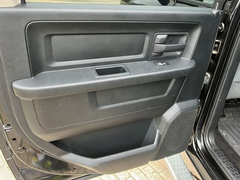 Used 2017 RAM 1500 Express image 22