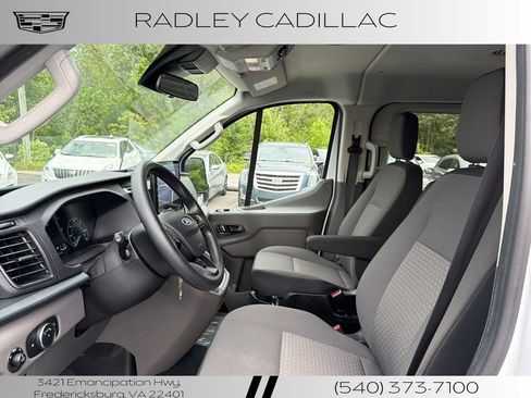 Used 2024 Ford Transit 350 XLT RWD image 3