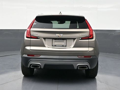 Used 2020 Cadillac XT4 Premium Luxury FWD image 4