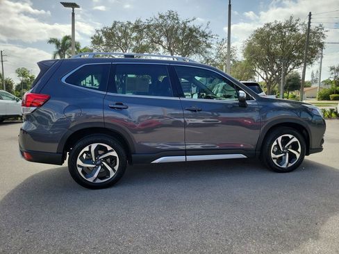 Used 2023 Subaru Forester Touring image 6