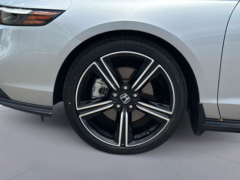 Certified 2023 Honda Accord Sport image 11