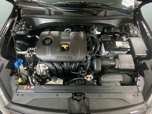Used 2023 Kia Forte LXS FWD image 19