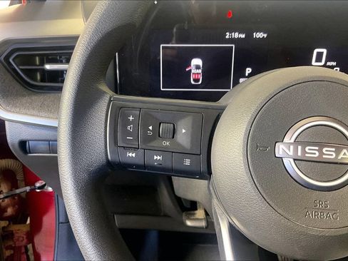 Used 2025 Nissan Kicks SV FWD image 22