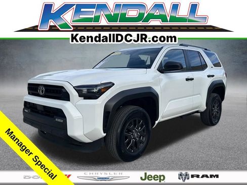 Used 2025 Toyota 4Runner SR5 AWD/4WD image 1