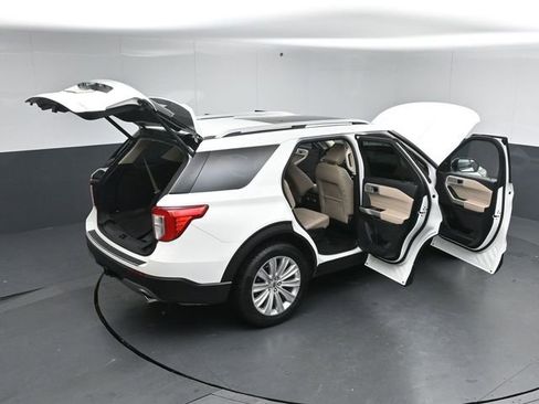 Certified 2023 Ford Explorer Limited w/ Equipment Group 301A image 60