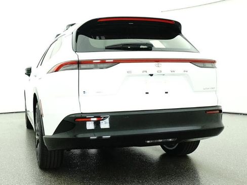 New 2026 Toyota Crown Signia image 55