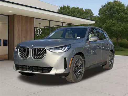 New 2026 BMW X3 xDrive30 w/ Premium Package image 2