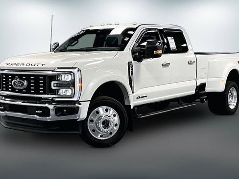 Used 2024 Ford F450 Lariat w/ Lariat Ultimate Package AWD/4WD image 2