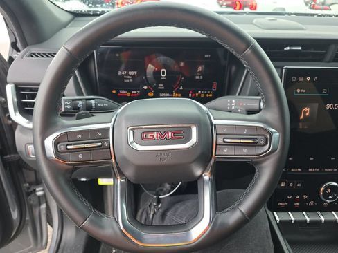 Used 2025 GMC Terrain Elevation AWD/4WD image 7