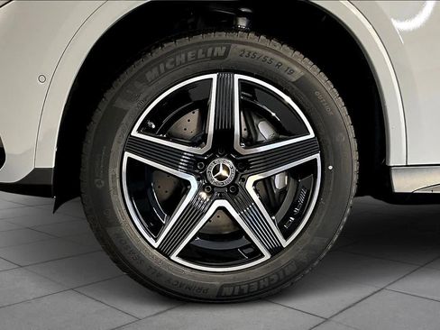 New 2026 Mercedes-Benz GLC 300 4MATIC image 17