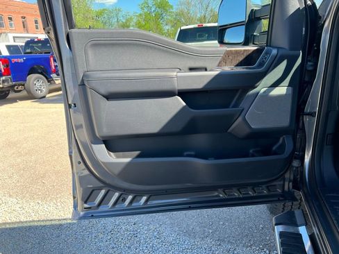 New 2026 Ford F250 Lariat image 11