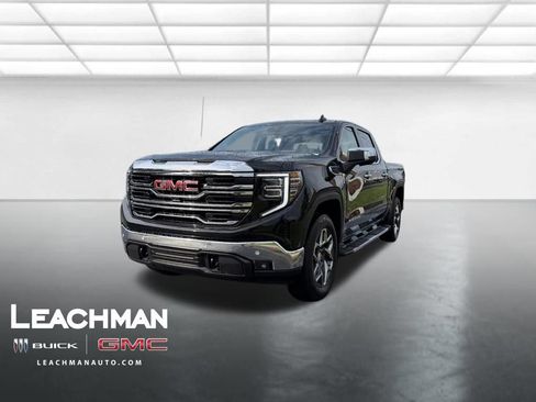 Used 2025 GMC Sierra 1500 SLT w/ SLT Premium Plus Package AWD/4WD image 9