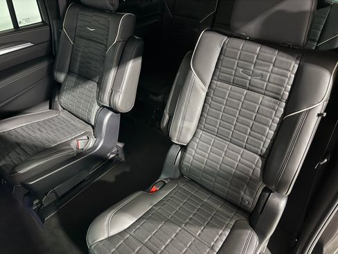 New 2026 Cadillac Escalade ESV V w/ LPO, ONYX Package image 48