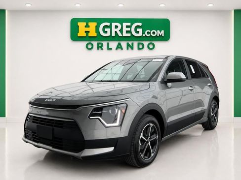 Used 2026 Kia Niro LX FWD image 4