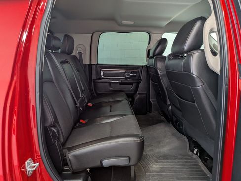 Used 2015 RAM 2500 Laramie w/ Convenience Group AWD/4WD image 32