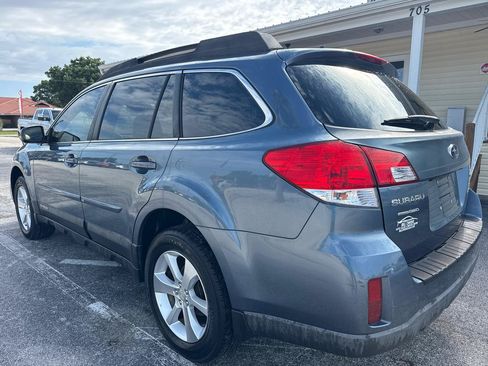 Used 2014 Subaru Outback 2.5i Limited AWD/4WD image 3