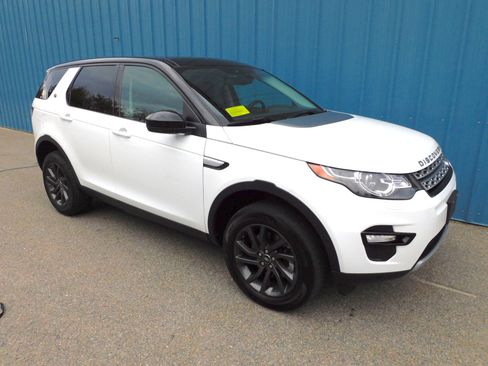 Used 2018 Land Rover Discovery Sport HSE image 7