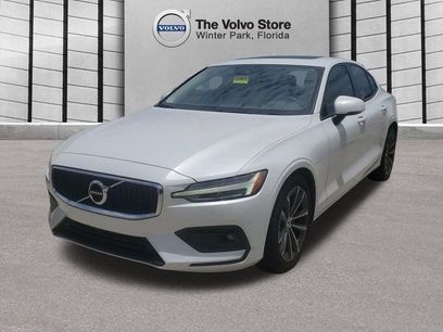 Used 2021 Volvo S60 T5 Momentum