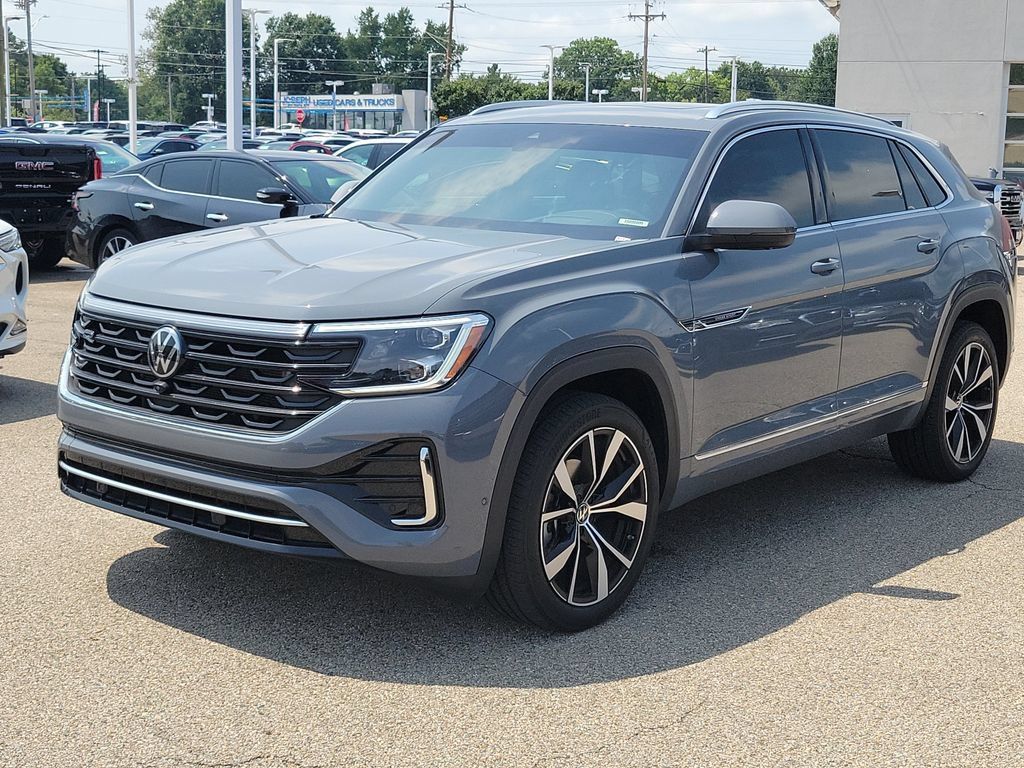 Used 2024 Volkswagen Atlas Cross Sport SEL Premium R-Line AWD/4WD image 2