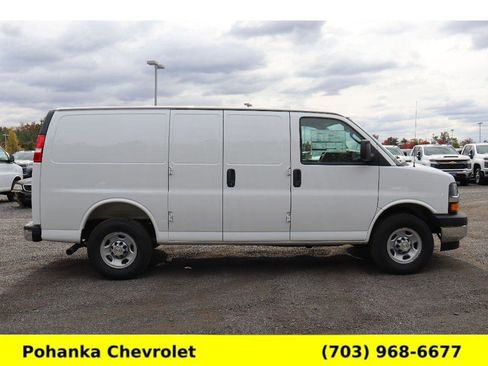 New 2025 Chevrolet Express 2500 w/ Driver Convenience Package image 8