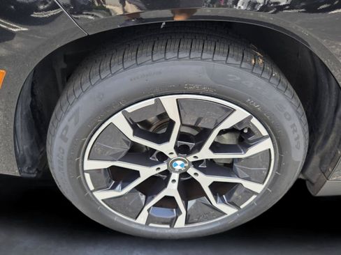 Certified 2025 BMW X3 xDrive30i w/ Premium Package AWD/4WD image 9