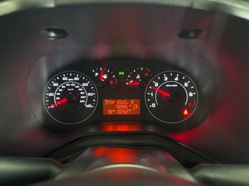 Used 2022 RAM ProMaster City Tradesman FWD image 13