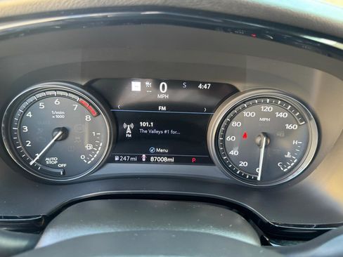 Used 2020 Cadillac XT6 Premium Luxury FWD image 41