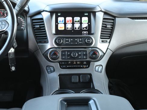 Used 2020 Chevrolet Tahoe LT image 33