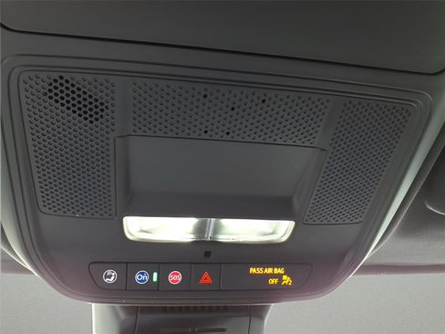 New 2026 Chevrolet Equinox LT w/ Convenience Package II image 22