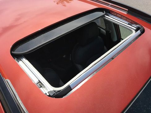 Certified 2024 Subaru Crosstrek 2.5i Limited w/ Crosstrek Mirror Package image 9