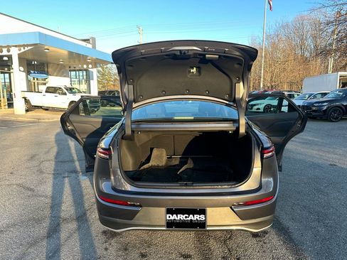 Used 2023 Toyota Crown XLE image 27