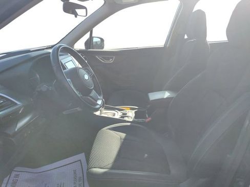 Used 2022 Subaru Forester Premium image 9