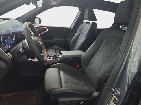 Used 2025 BMW X3 xDrive30i w/ Convenience Package image 18