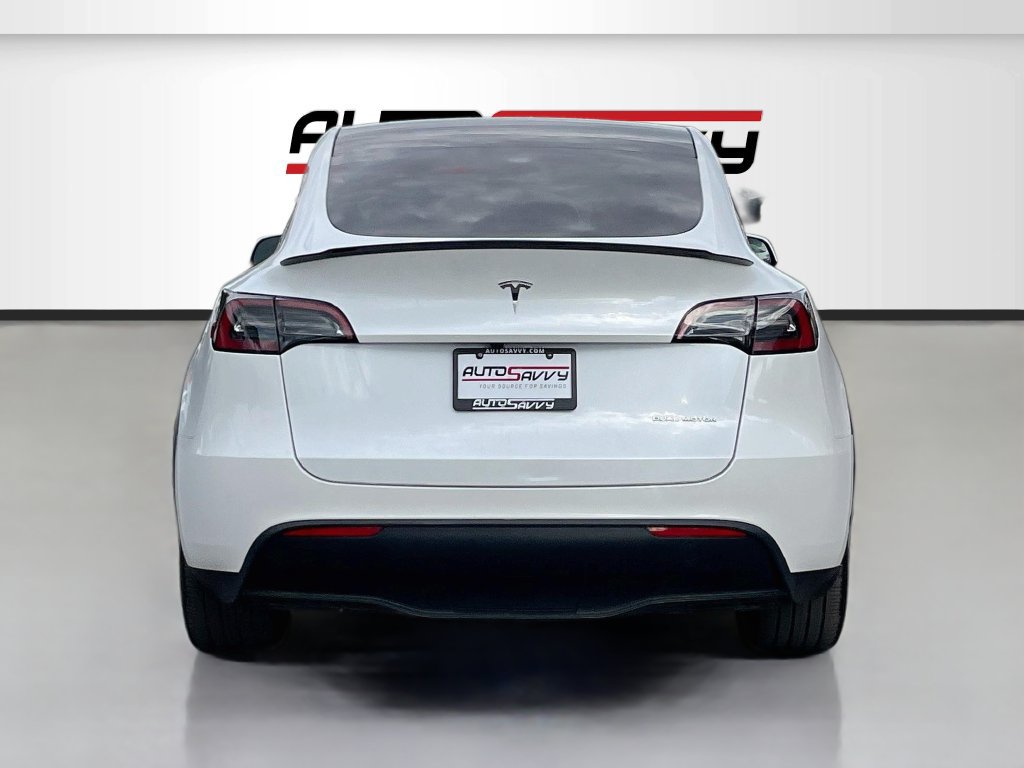 Used 2025 Tesla Model Y Long Range AWD/4WD image 6